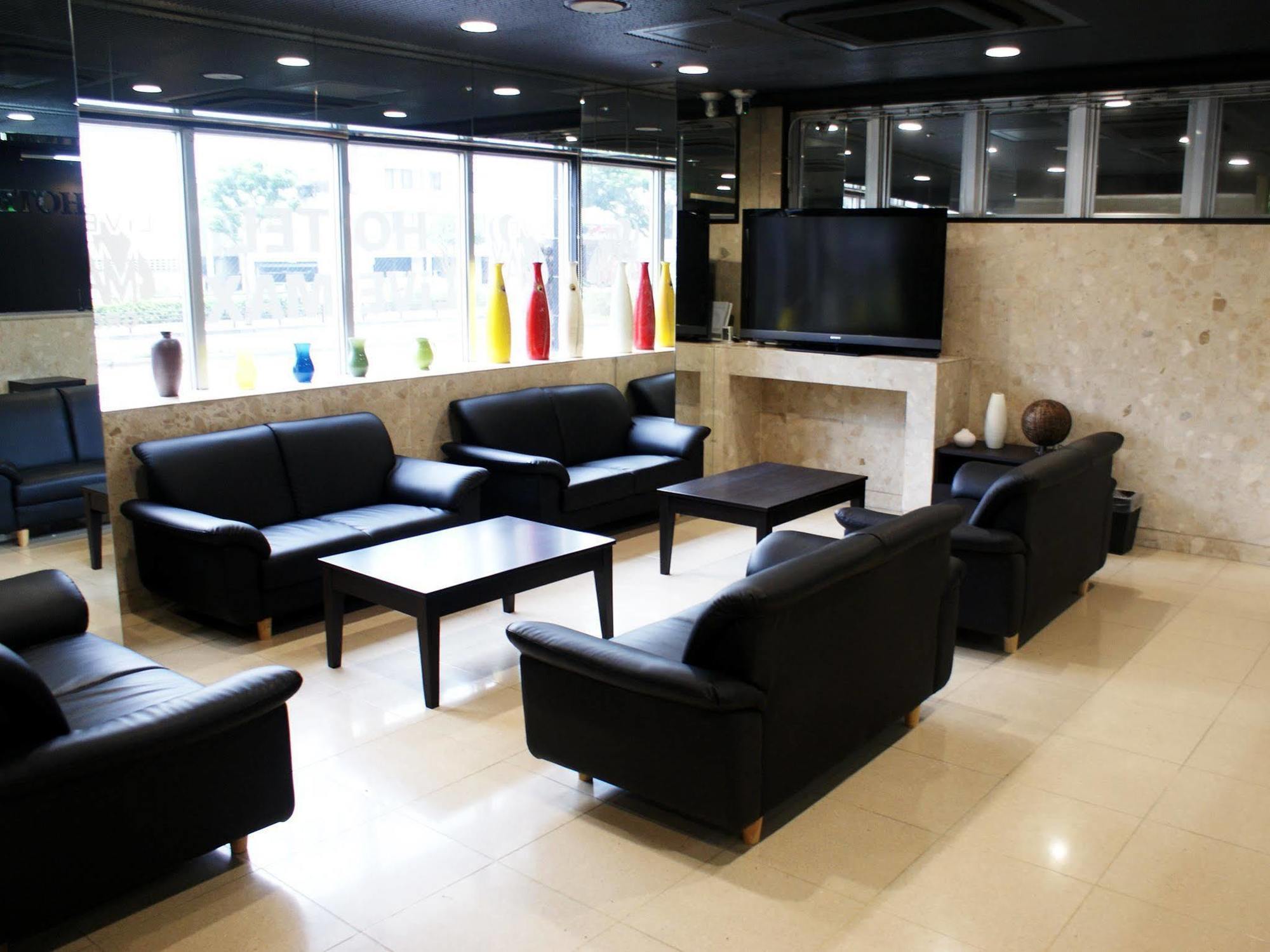 Hotel Livemax Budget Naha Kültér fotó