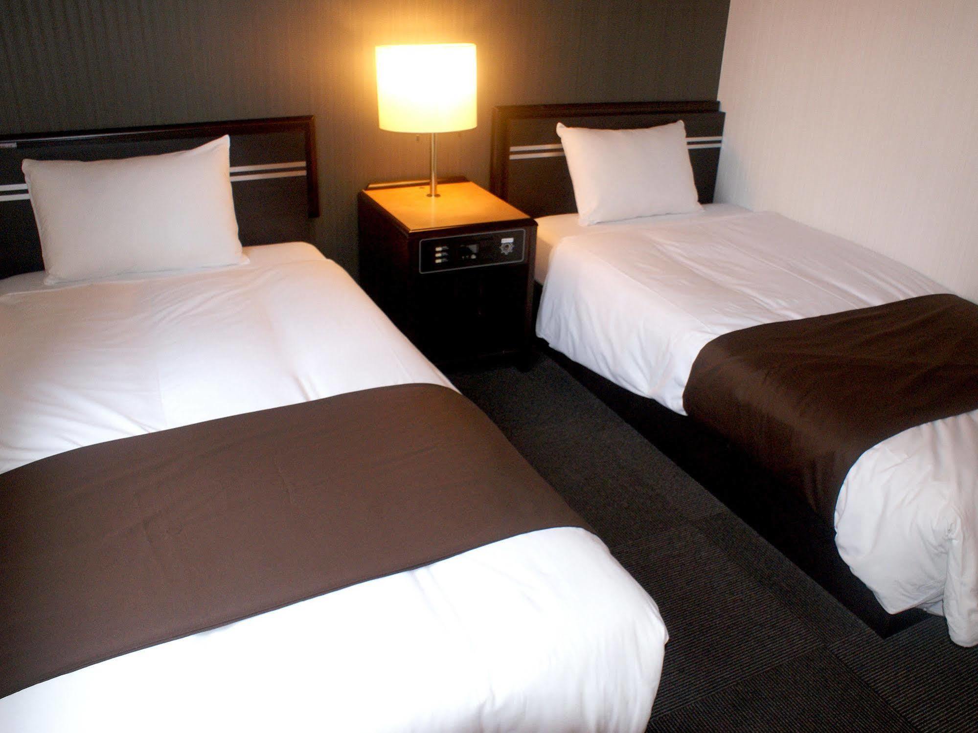 Hotel Livemax Budget Naha Kültér fotó