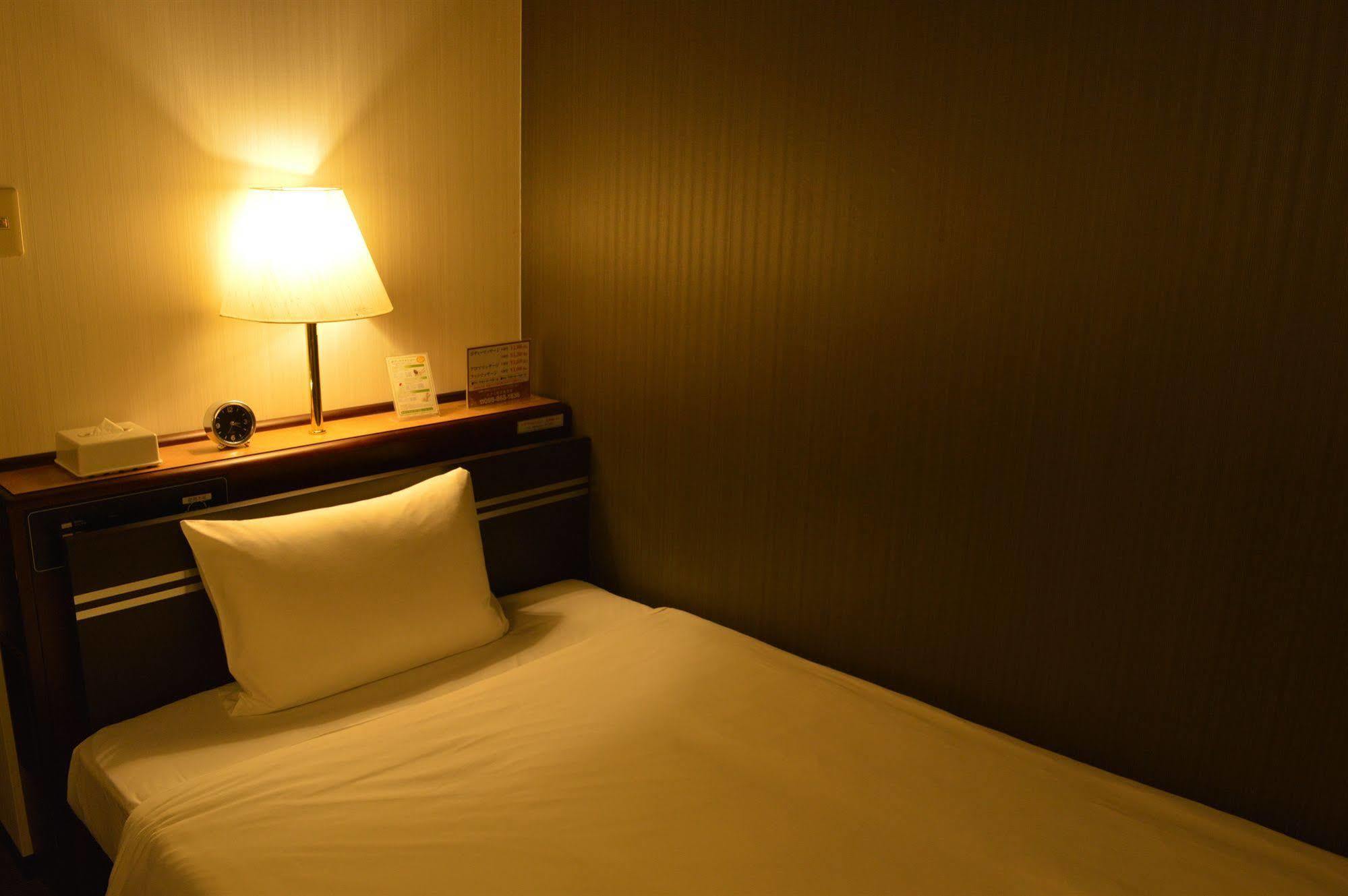 Hotel Livemax Budget Naha Kültér fotó