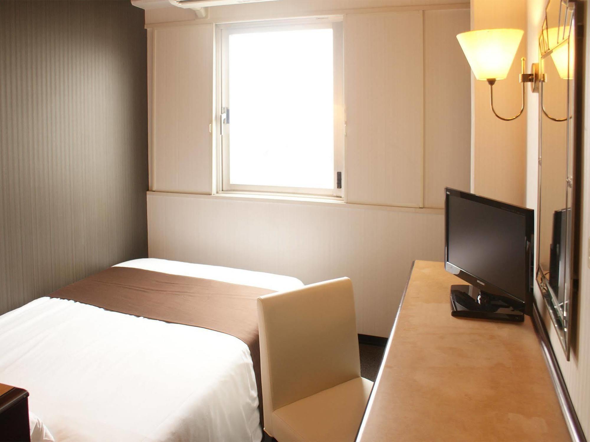 Hotel Livemax Budget Naha Kültér fotó